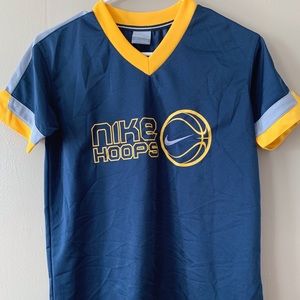 Vintage Y2K Nike Hoops Athletic T-Shirt Boys Small (8)